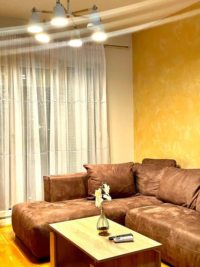 Ferienwohnung Naki Apartman Podgorica Exterior foto