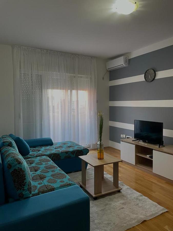Ferienwohnung Naki Apartman Podgorica Exterior foto